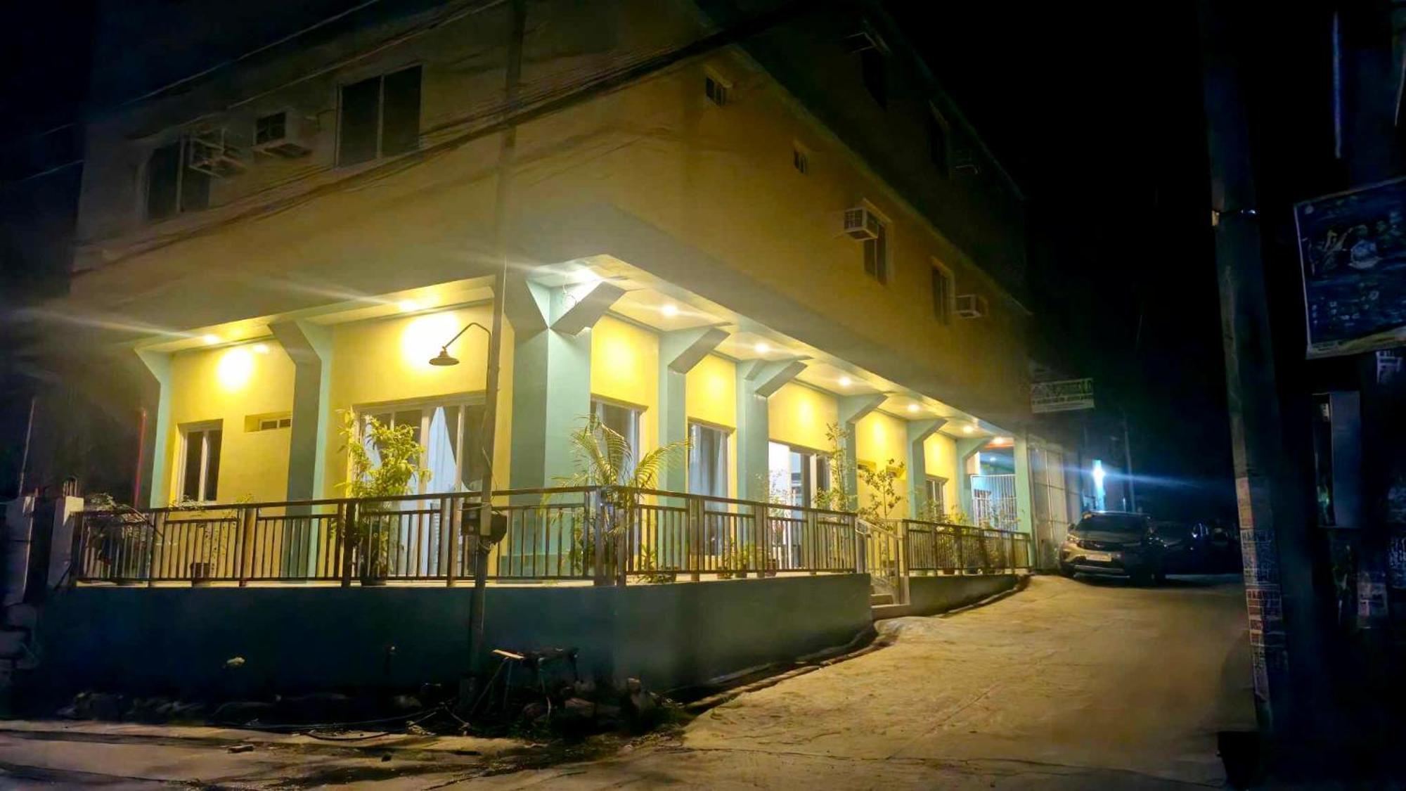 Drossgold Pension House Tubigon Exterior photo
