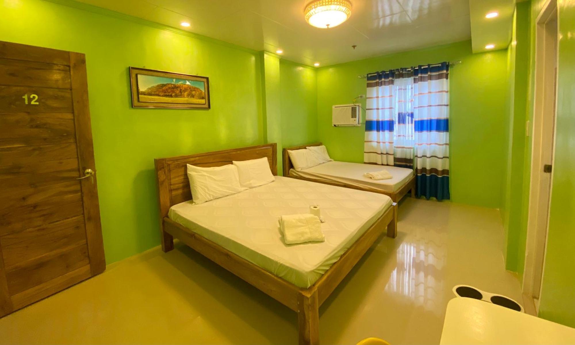Drossgold Pension House Tubigon Room photo